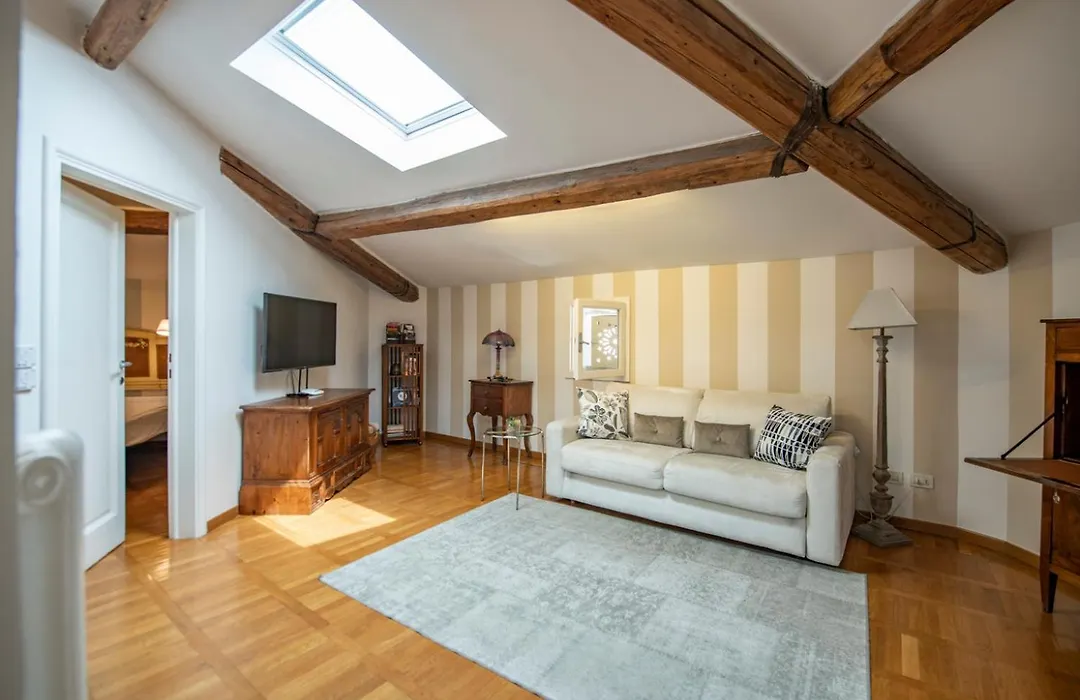 Romantic And Charming Apartments-1